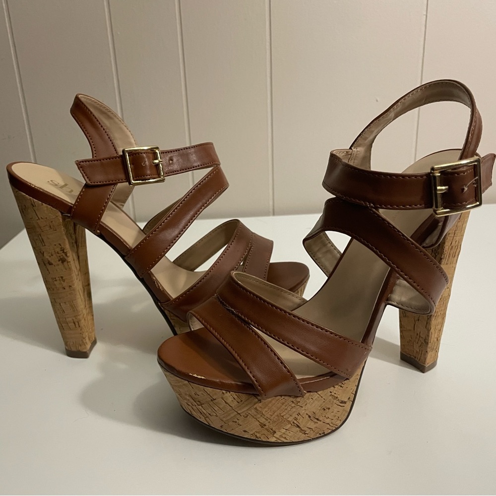 Shi Dark Brown 4 inch Heels